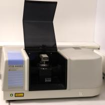 Shimadzu FTIR-8400S Spectrometer-Photo